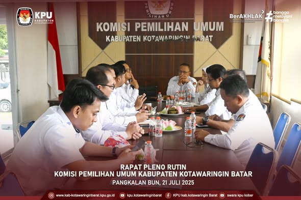 Rapat Pleno Rutin KPU Kabupaten Kotawaringin Barat